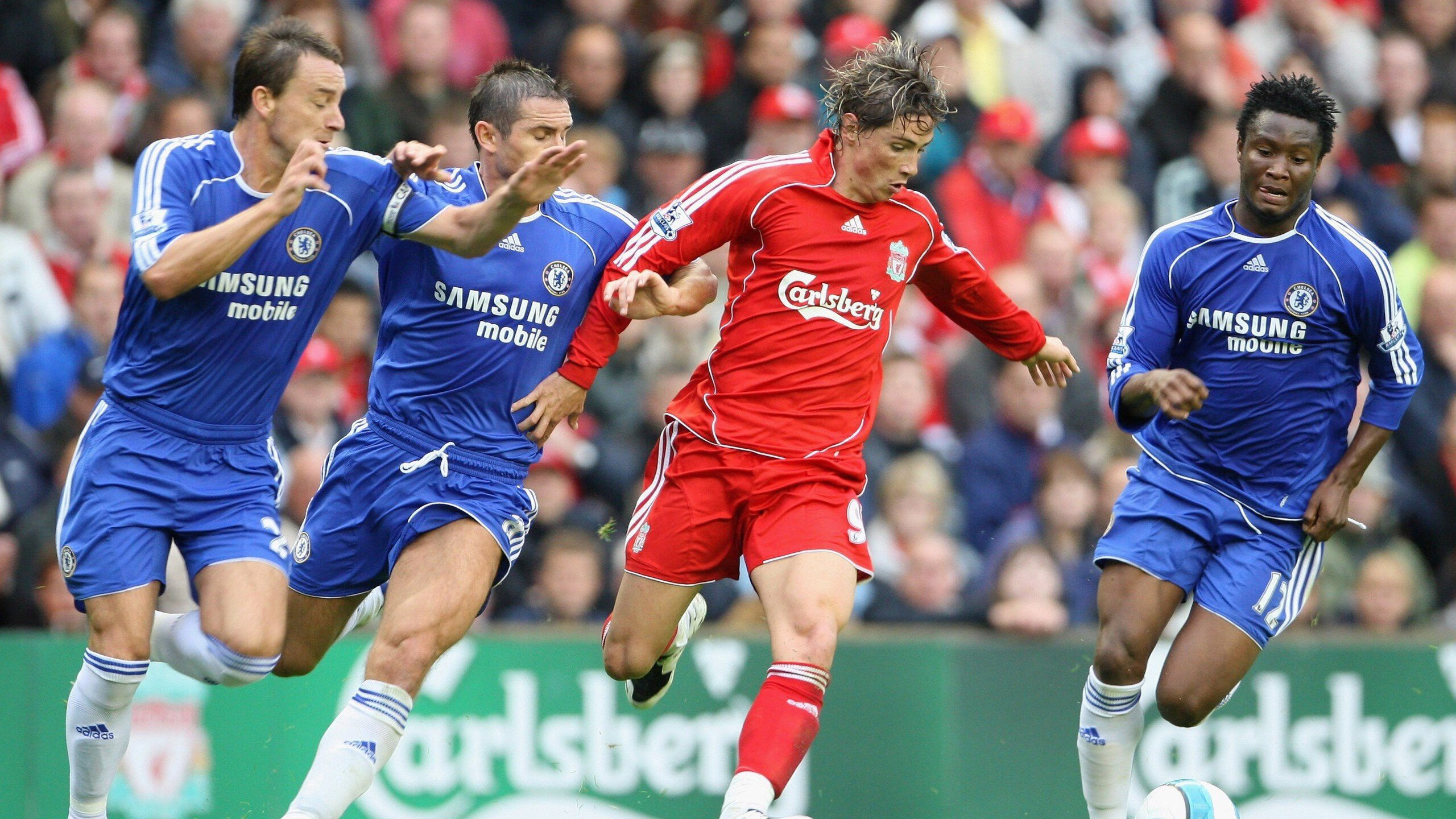 西甲联赛:马德里双雄鏖战,积分拉锯战进入最后冲刺,西甲马德里德比直播